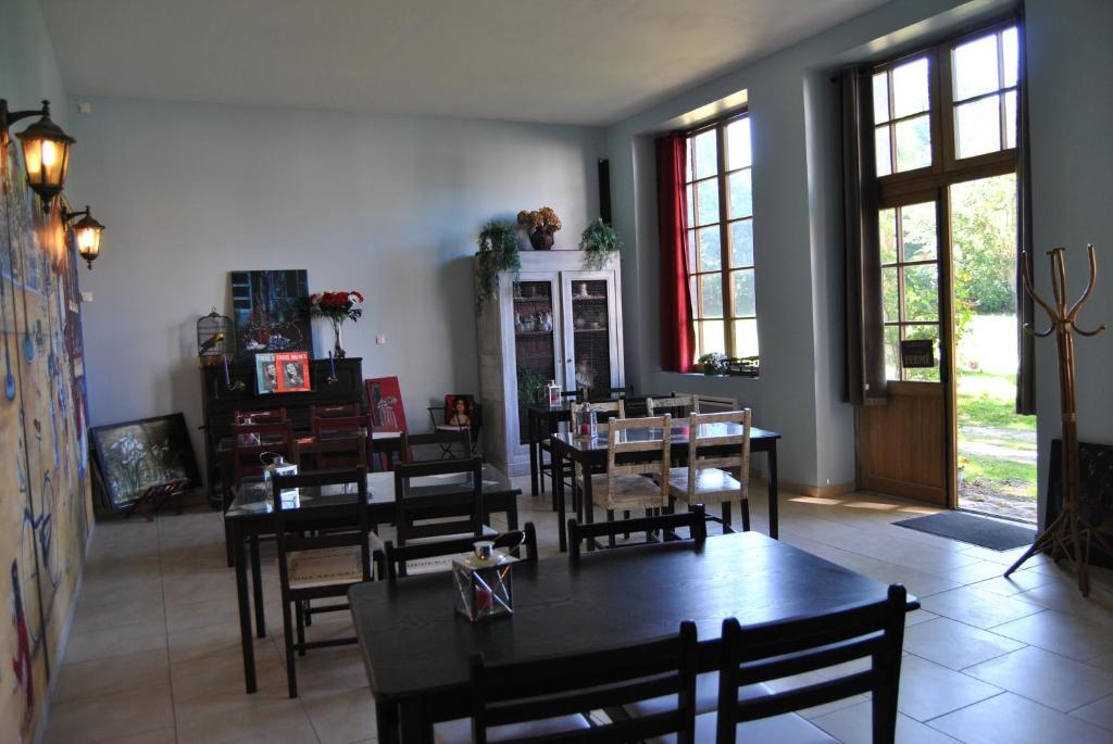 Logis Relais Des Cailleres Ξενοδοχείο Saint Pavace Εξωτερικό φωτογραφία