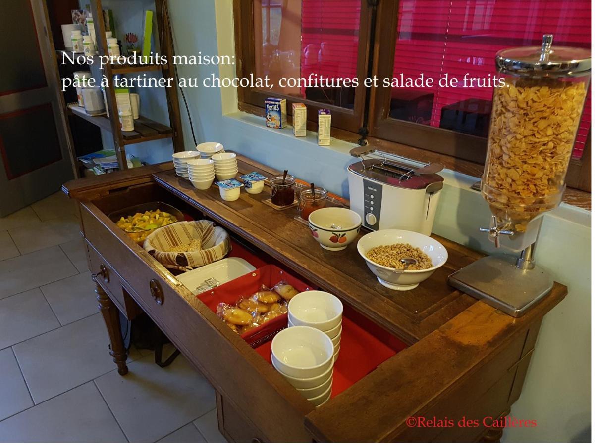 Logis Relais Des Cailleres Ξενοδοχείο Saint Pavace Εξωτερικό φωτογραφία
